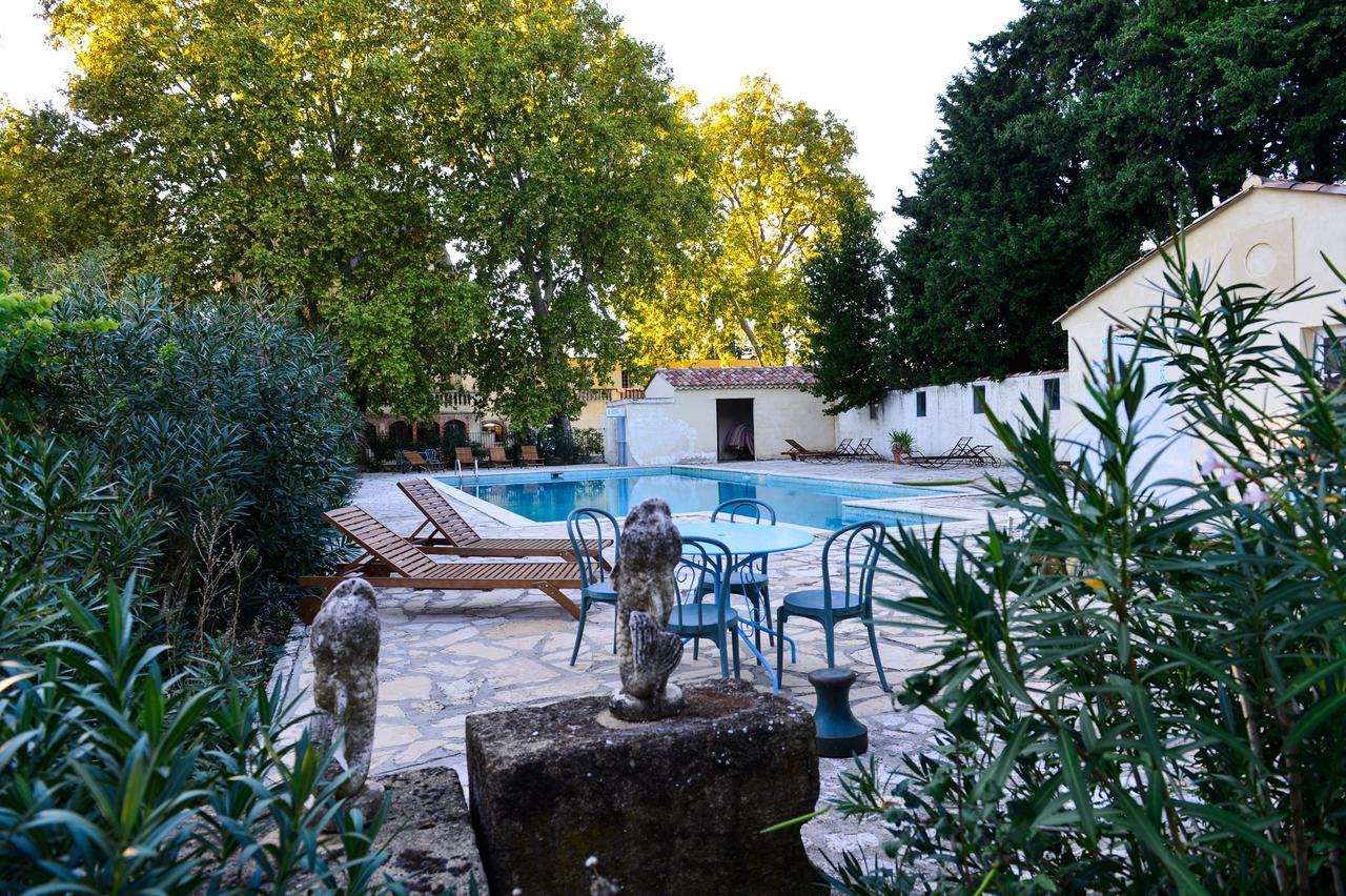 Le Mogador Chateau Du Martinet Violes Exterior photo
